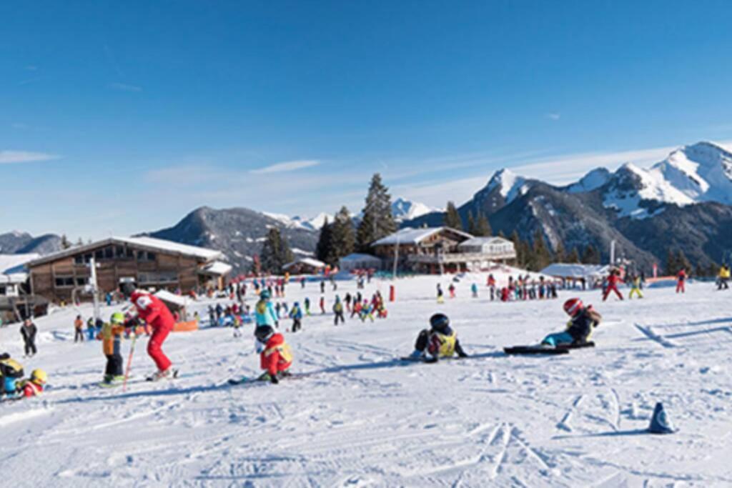 Le Relai S34: Spacious Ski-Side Studio with Mountain Views Saint-Jean-d'Aulps Exterior photo
